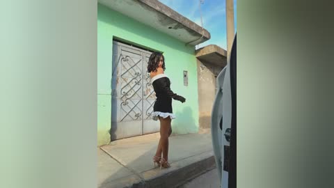 sexi_noemi free recording from 2026-01-11 00:17:00