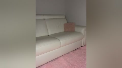 ilariea_girl free recording from 2026-01-13 00:33:00