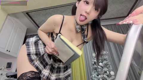 yaya__728 free recording from 2026-01-13 01:04:00