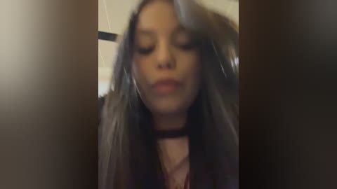 chloe__moon free recording from 2026-01-14 00:19:00