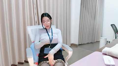 minako_kk free recording from 2026-01-14 00:21:00