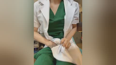 clinic_sexy free recording from 2026-01-15 02:40:00