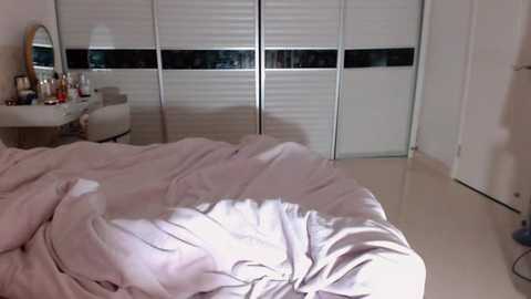 miu1_girl free recording from 2026-01-15 00:20:00