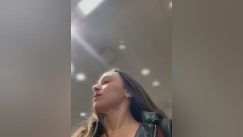 lunagirl13 free recording from 2026-01-16 00:41:00