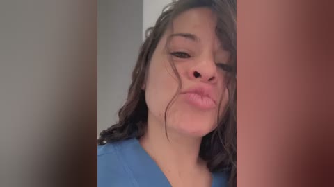 nathalia_28_ free recording from 2026-01-16 02:26:00