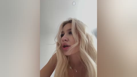 kiss_aurora_ free recording from 2026-01-17 00:25:00