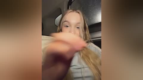 _teenytiny_ free recording from 2026-01-18 03:33:00