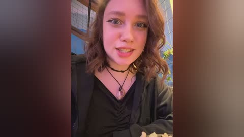 lucy_joy free recording from 2026-01-18 00:33:00