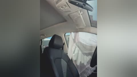 sexi_noemi free recording from 2026-01-18 01:07:00