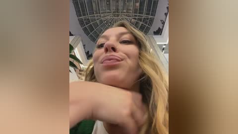 sweet___emily free recording from 2026-01-18 01:07:00