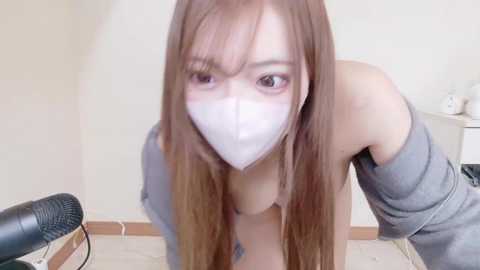 _chanmomo_ free recording from 2026-01-19 01:33:00