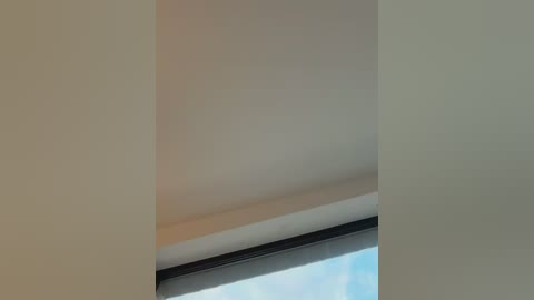 hornyblond_bella free recording from 2026-01-19 00:01:00