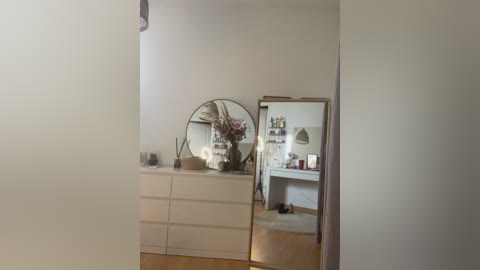 petite_minette30 free recording from 2026-01-20 01:59:00