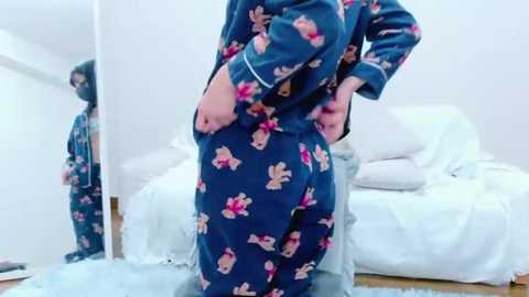 kiki_jpn free recording from 2026-01-22 00:07:00