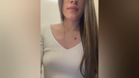 isabella21_ free recording from 2026-01-22 00:22:00