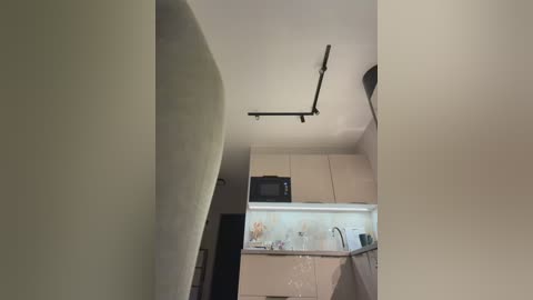 lia__love free recording from 2026-01-23 01:09:00