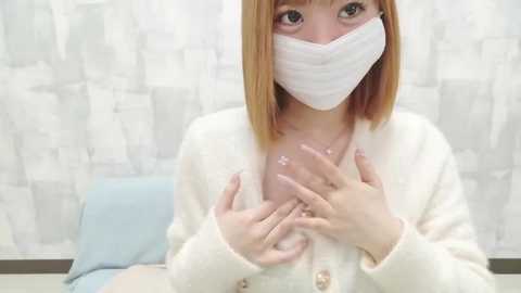 love_momo_love free recording from 2026-01-23 00:21:00