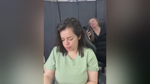 nathalia_28_ free recording from 2026-01-24 00:16:00