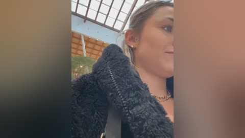 petrouchkaaa_ free recording from 2026-01-23 00:21:00