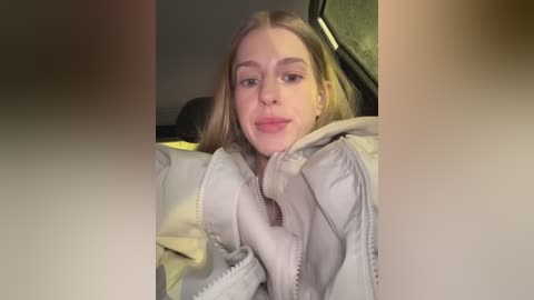 kira_mia free recording from 2026-01-26 03:14:00