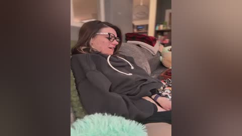 ladylena1 free recording from 2026-01-28 00:12:00