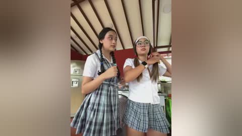 l0lita_emi free recording from 2026-01-30 00:28:00