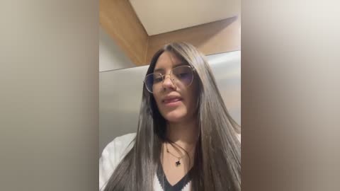 isabella21_ free recording from 2026-01-31 00:40:00