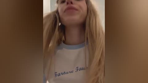 kira_mia free recording from 2026-02-01 00:16:00