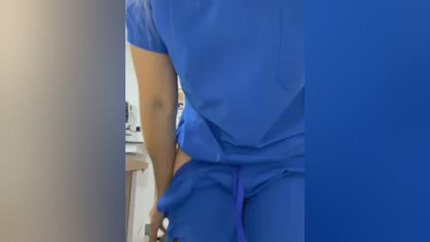 alicee16 free recording from 2026-02-01 00:02:00