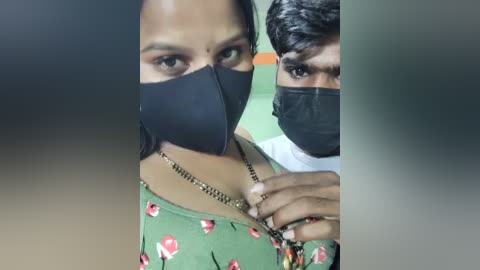 bangalore_chennai_couple free recording from 2026-02-04 00:38:00