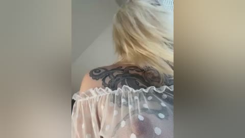 blondedoll_ free recording from 2026-02-03 00:30:00