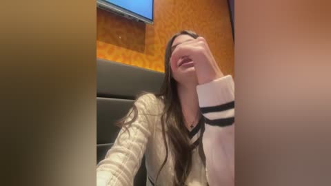 isabella21_ free recording from 2026-02-04 00:38:00