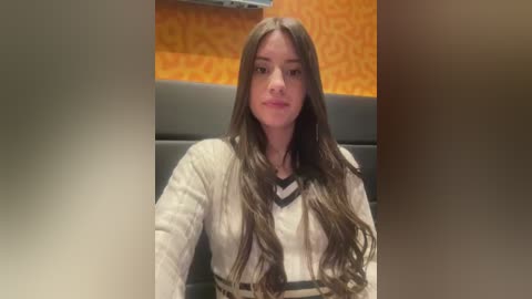 isabella21_ free recording from 2026-02-04 00:38:00