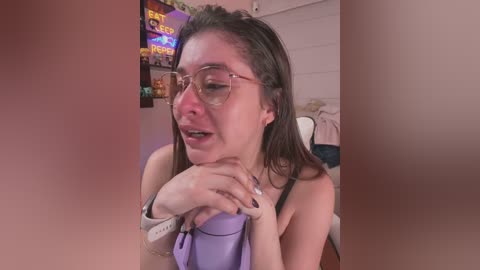 sharon_07 free recording from 2026-02-04 00:38:00