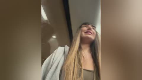 sophie_avory free recording from 2026-02-05 00:07:00