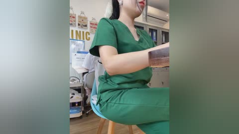 clinic_sexy free recording from 2026-02-05 00:25:00