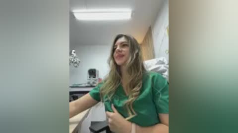 alicee16 free recording from 2026-02-06 00:01:00