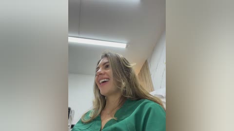 alicee16 free recording from 2026-02-06 00:18:00