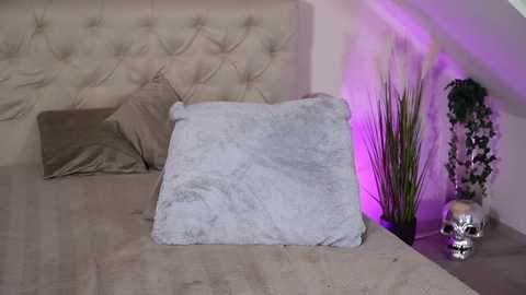 hotmilfbitch free recording from 2026-02-09 00:14:00