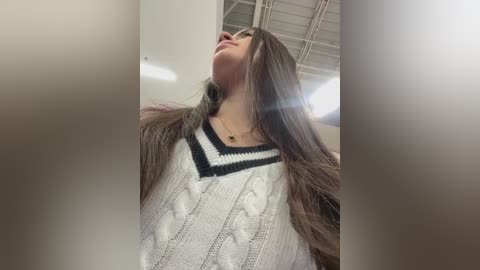 isabella21_ free recording from 2026-02-09 00:35:00