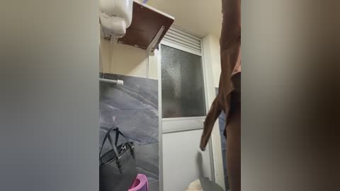 roouse free recording from 2026-02-09 00:43:00