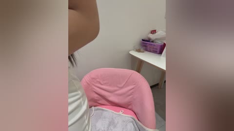 selenaaaaa_ free recording from 2026-02-10 00:47:00