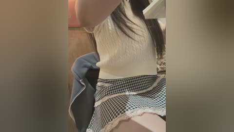 linh_2004 free recording from 2026-02-10 00:47:00