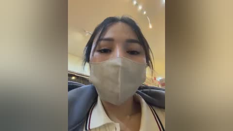 linh_2004 free recording from 2026-02-10 00:47:00