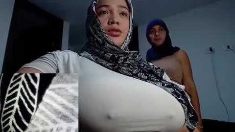 sweetmuslim01 free recording from 2026-02-10 00:29:00