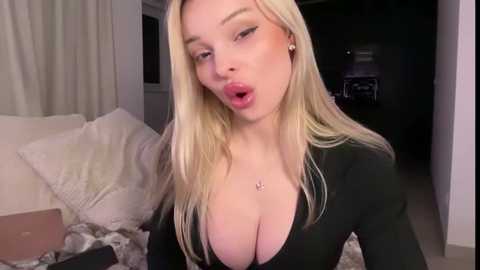 hannaxlove free recording from 2026-02-13 00:28:00