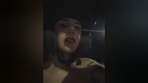 mon_cherry free recording from 2026-02-11 00:27:00