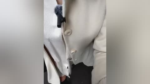 pink_mai free recording from 2026-02-11 00:02:00