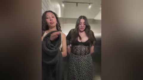 vaneelee free recording from 2026-02-11 00:02:00