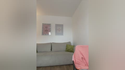 hii_lolla free recording from 2026-02-12 00:10:00